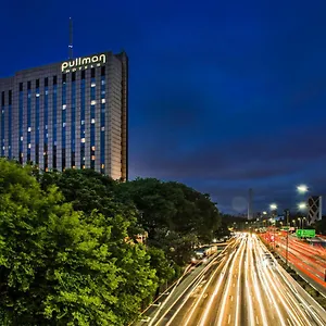 pullman-sao-paulo-ibirapuera.topsaopaulohotels.com/